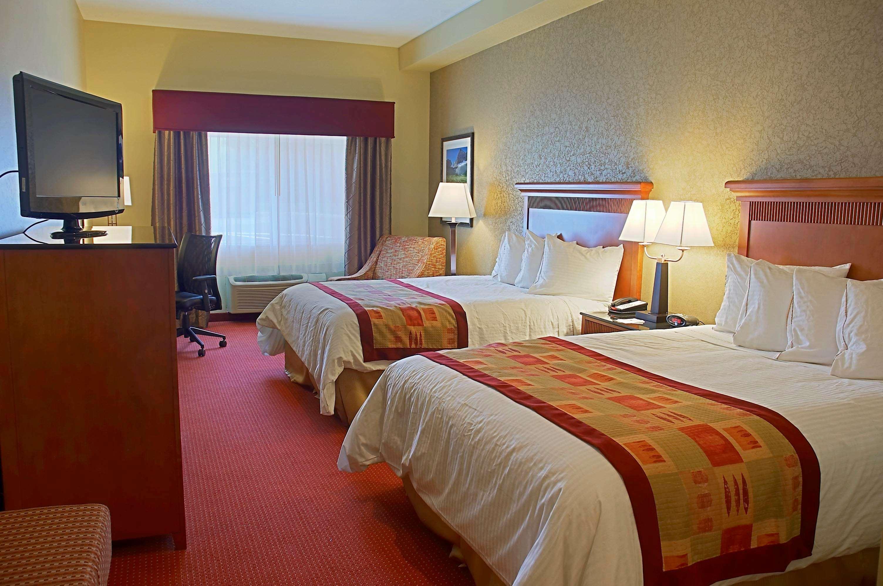 Best Western Plus Canyon Pines Ogden Exterior photo