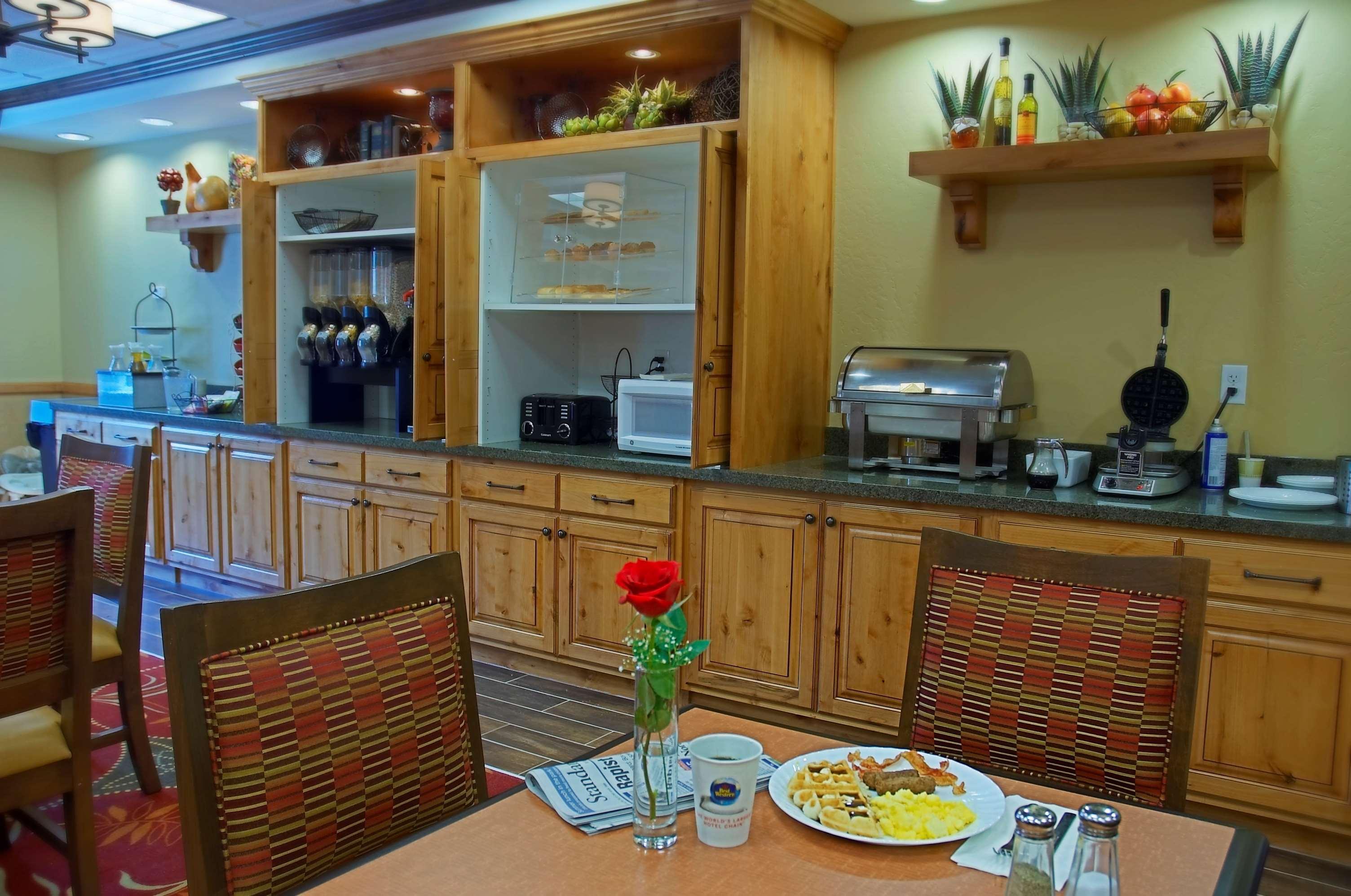 Best Western Plus Canyon Pines Ogden Exterior photo