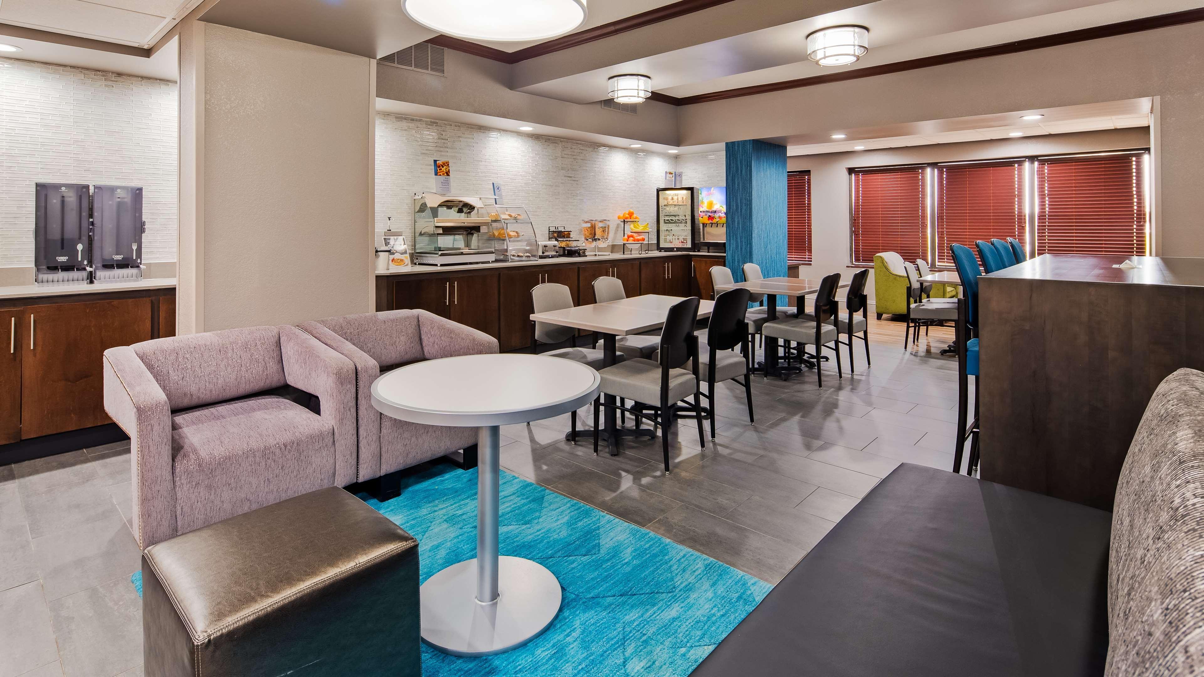 Best Western Plus Canyon Pines Ogden Exterior photo
